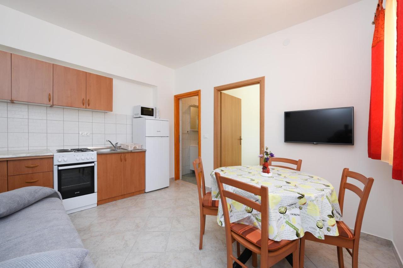 Apartments Sime Петрчане Экстерьер фото