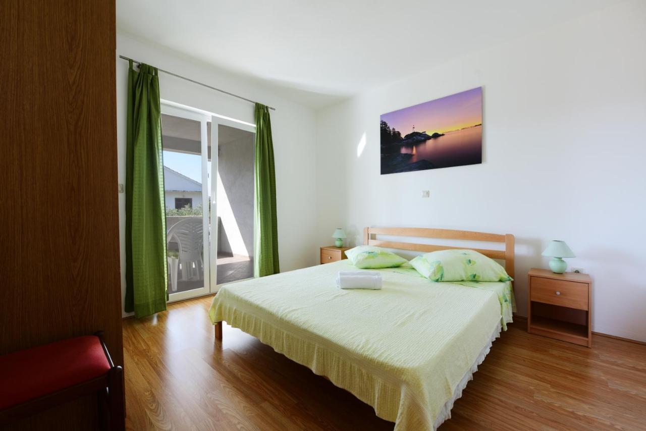 Apartments Sime Петрчане Экстерьер фото