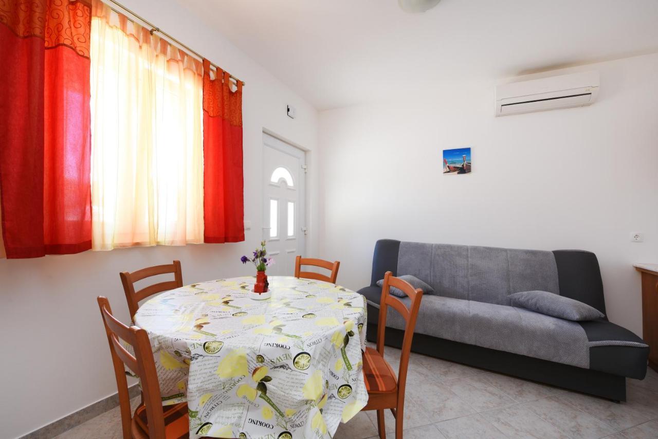 Apartments Sime Петрчане Экстерьер фото