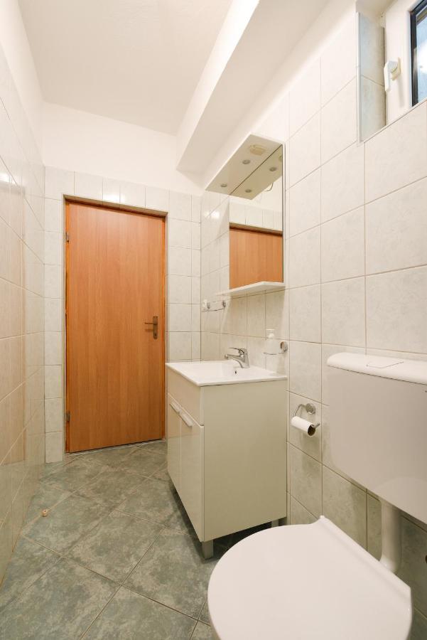 Apartments Sime Петрчане Экстерьер фото