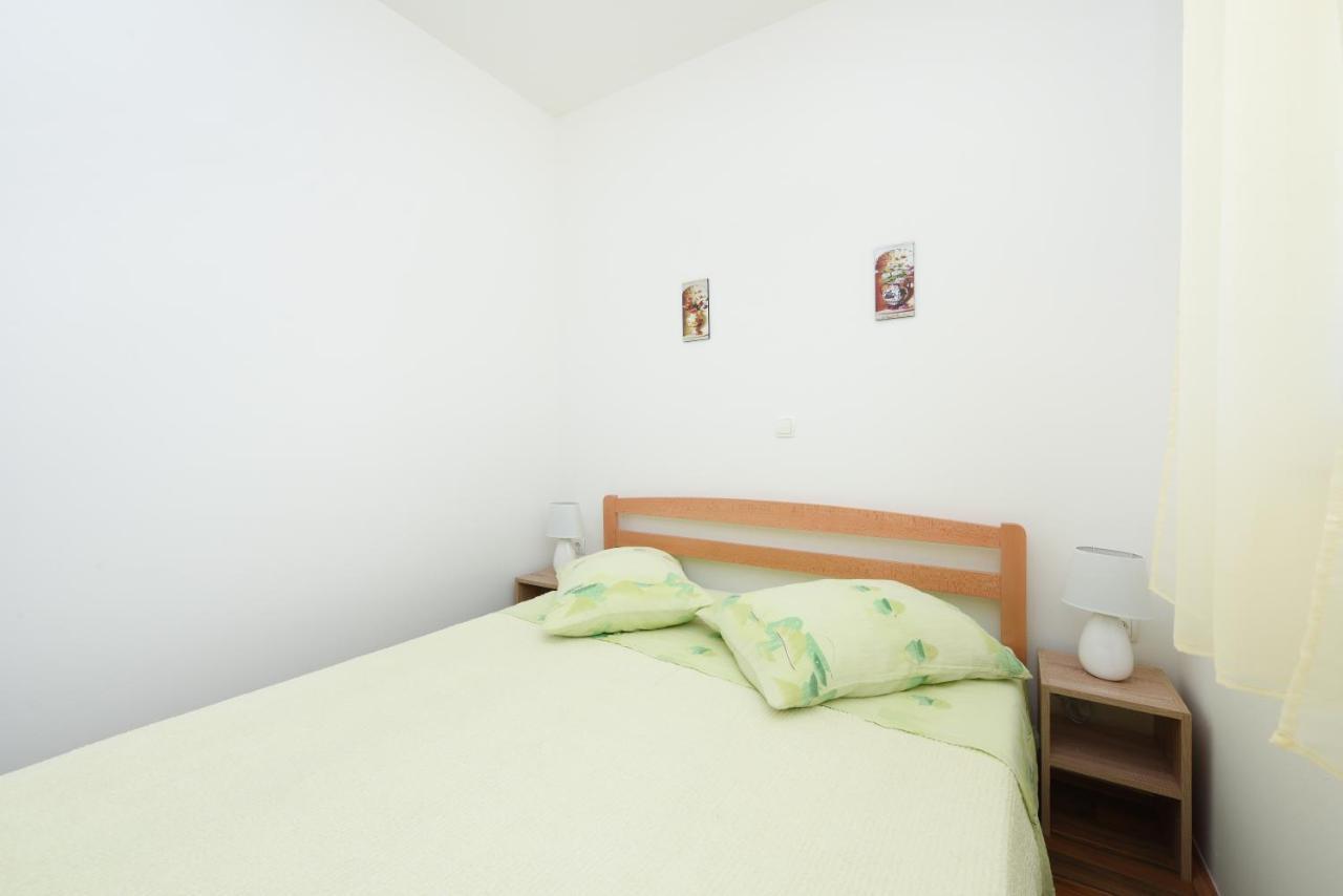 Apartments Sime Петрчане Экстерьер фото